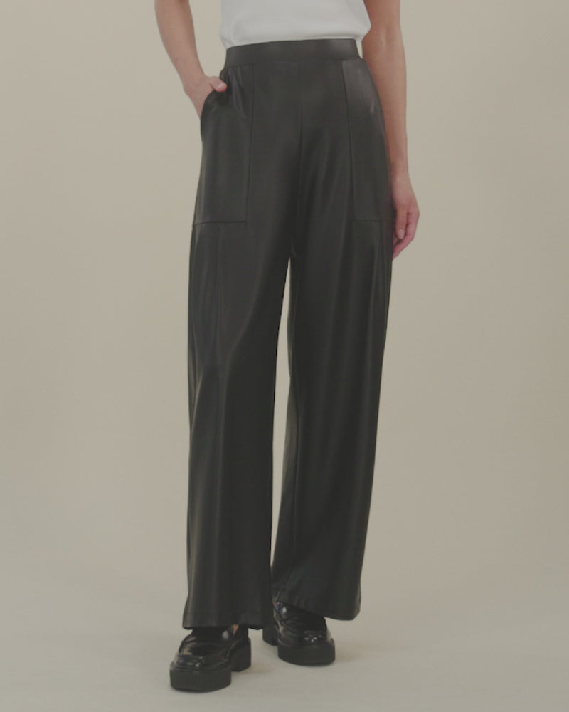 Apex Pleat Pant